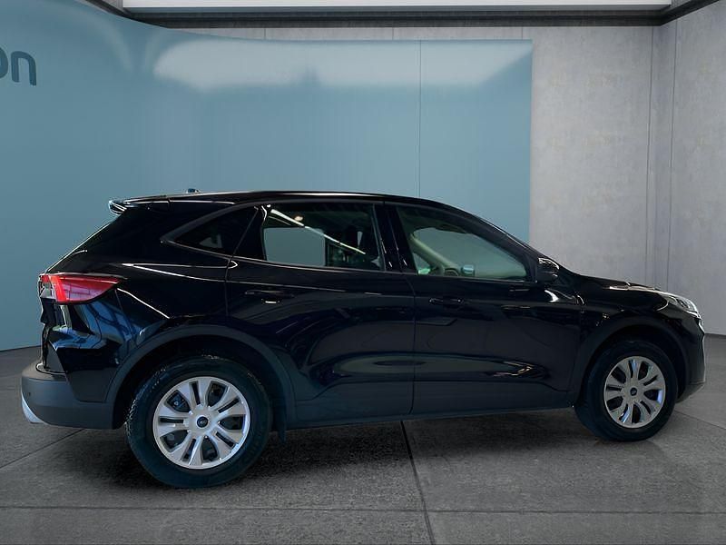 Gebraucht Ford Kuga 151 PS (111 kW) 2024 Schwarz SUV