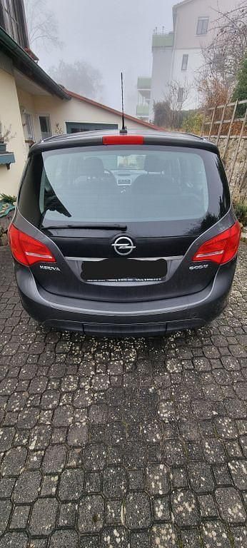 Gebraucht Opel Meriva Edition 120 PS (88 kW) 2011 Grau Van / Kleinbus