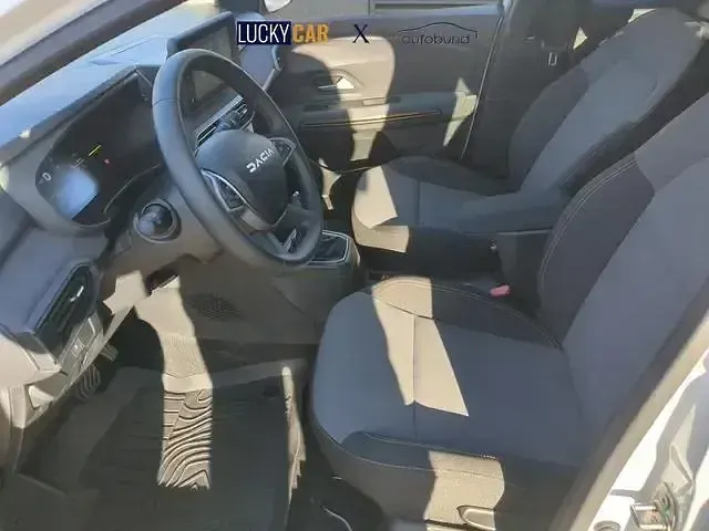 Neu Dacia Jogger Extreme 141 PS (103 kW) 2025 Arktisweiß Van / Kleinbus