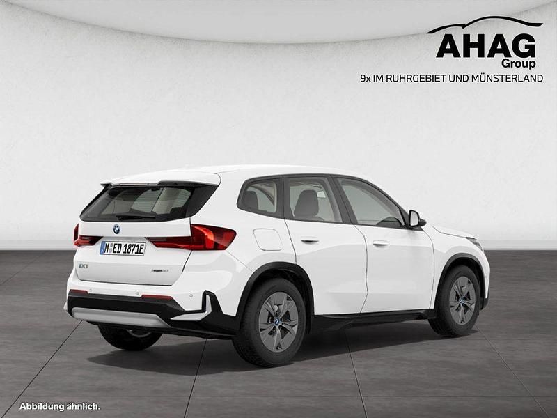 Gebraucht BMW iX1 Performance 230 kW (313 PS) 2023 Weiß SUV
