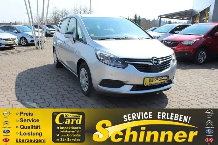 Silber Gebraucht 2019 Opel Zafira Life Edition Van / Kleinbus | 11.790 € - Bild 1/3