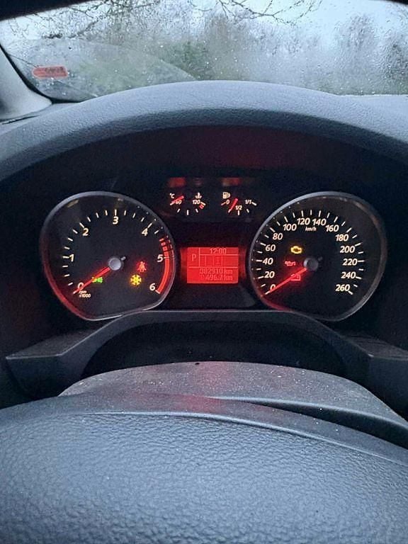 Gebraucht Ford Galaxy Trend 140 PS (102 kW) 2010 Schwarz Van / Kleinbus