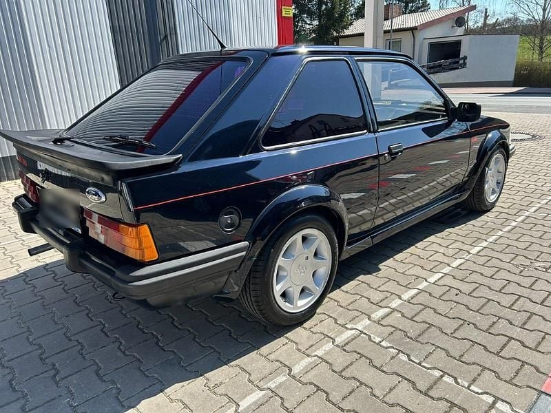 Gebraucht Ford Escort 105 PS (77 kW) 1984 Schwarz Limousine