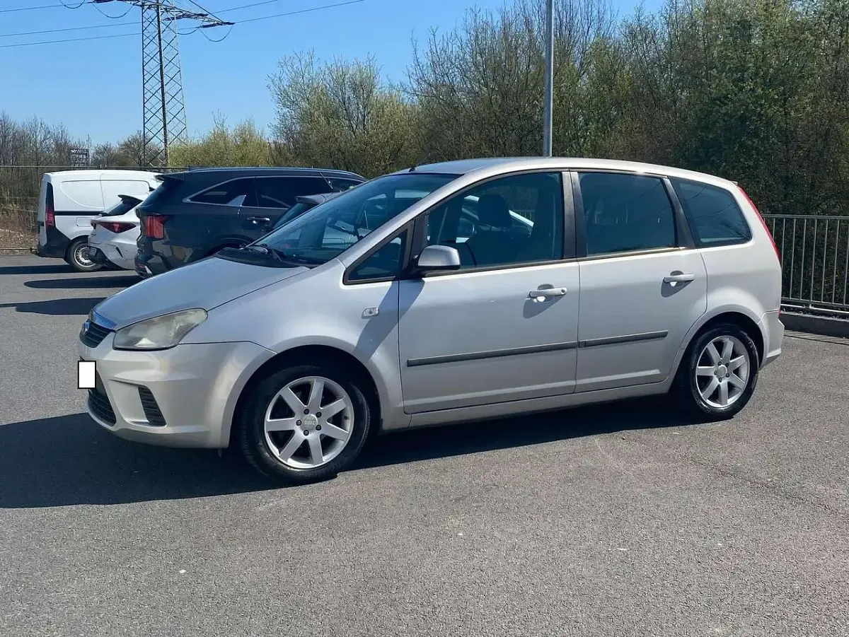 Gebraucht Ford Focus 101 PS (74 kW) 2007 Silber Kombi