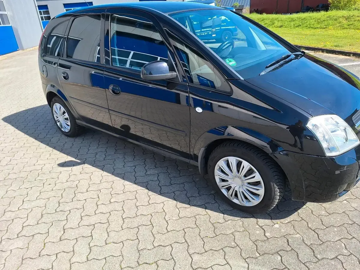 Gebraucht Opel Meriva 101 PS (74 kW) 2005 Schwarz Van / Kleinbus