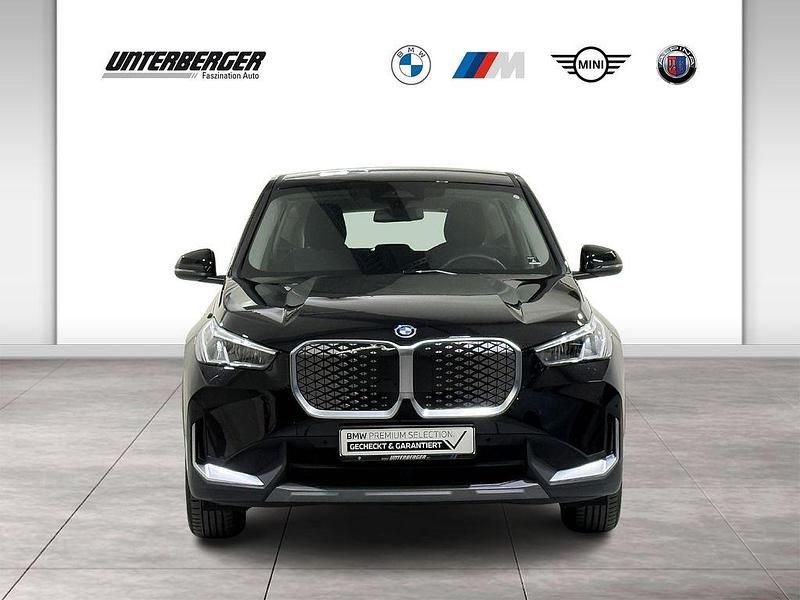 Gebraucht BMW iX1 Performance 225 kW (306 PS) 2023 Schwarz ii SUV