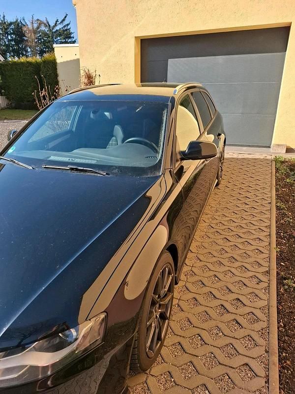 Gebraucht Audi A4 160 PS (117 kW) 2010 Schwarz Kombi