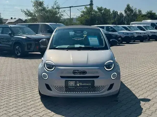Gebraucht Fiat 500C La Prima 65 PS (47 kW) 2026 Blau Cabrio