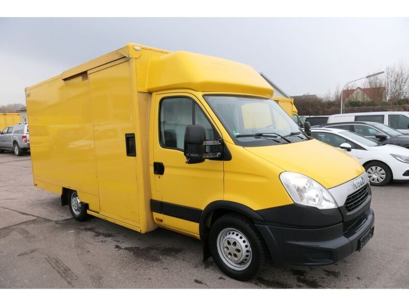 Gebraucht Iveco Daily 106 PS (77 kW) 2012 Gelb (metallic) Van