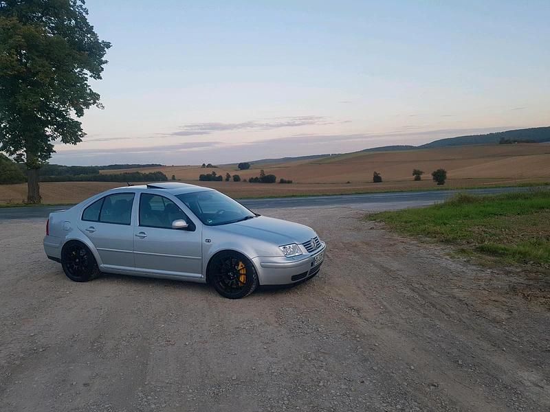 Gebraucht VW Bora R 689 PS (506 kW) 2000 Silber Limousine