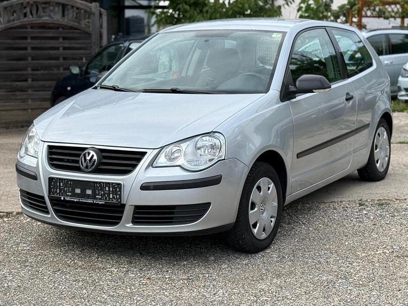 Silber Gebraucht 2006 VW Polo Trendline Kleinwagen | 2.199 € (Guter Preis) - Bild 1/4