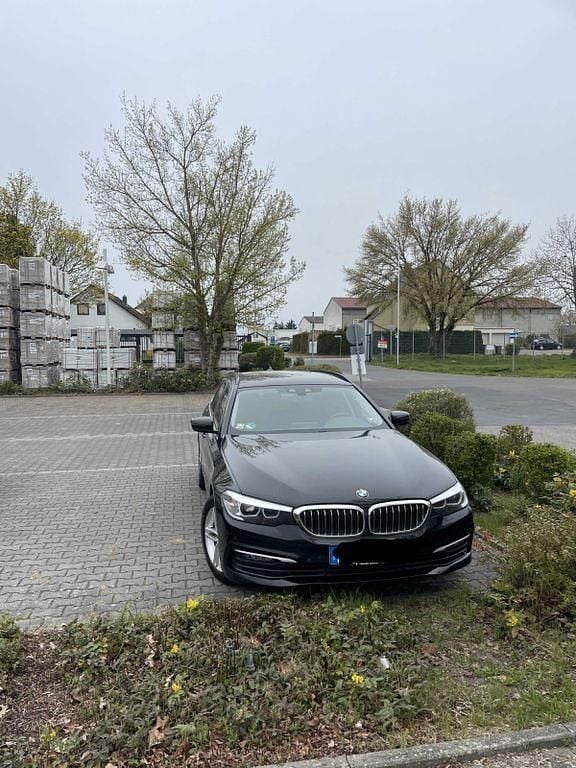 Gebraucht BMW 530 265 PS (194 kW) 2019 Schwarz Kombi