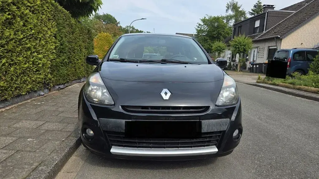 Gebraucht Renault Clio IV 75 PS (55 kW) 2012 Schwarz Limousine