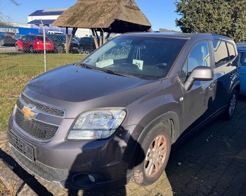 Grau Gebraucht 2012 Chevrolet Orlando LT Van / Kleinbus | 3.900 € (Superpreis) - Bild 1/4