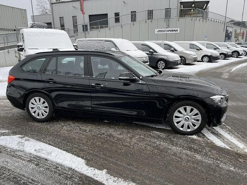 Gebraucht BMW 316 136 PS (100 kW) 2013 Schwarz Kombi