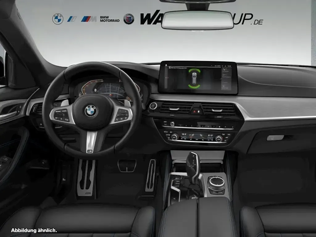 Gebraucht BMW 540 M Sport 340 PS (250 kW) 2022 Schwarz metallic Kombi