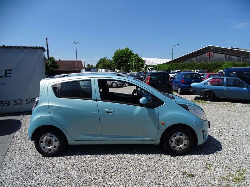 Gebraucht Chevrolet Spark LS 82 PS (60 kW) 2010 Blau Kleinwagen