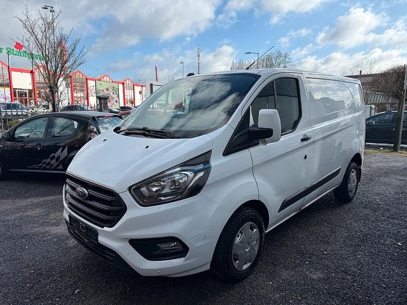 Gebraucht Ford Transit Custom 131 PS (96 kW) 2020 Weiß Limousine