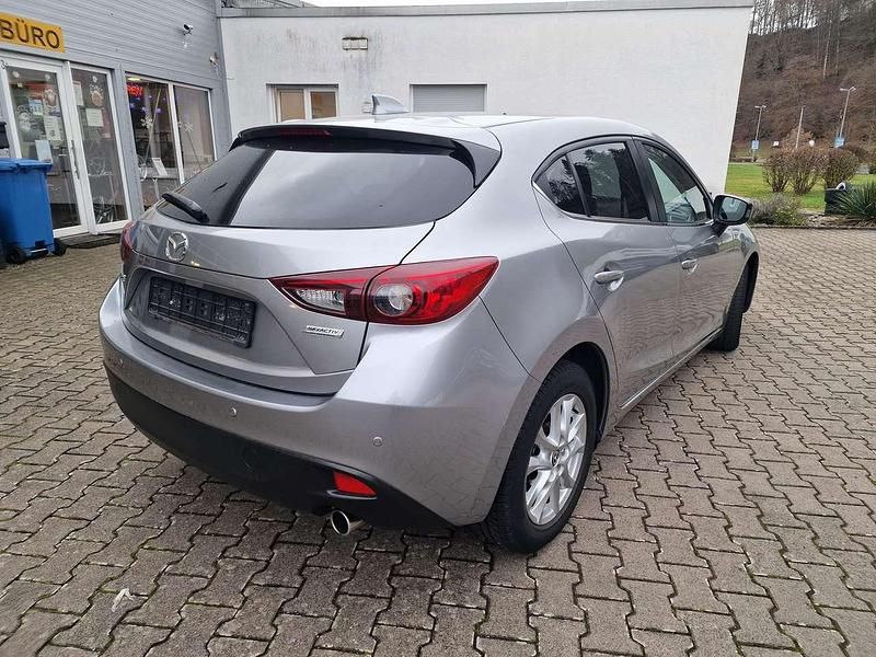 Gebraucht Mazda 3 Center-Line 120 PS (88 kW) 2014 Grau metallic Limousine