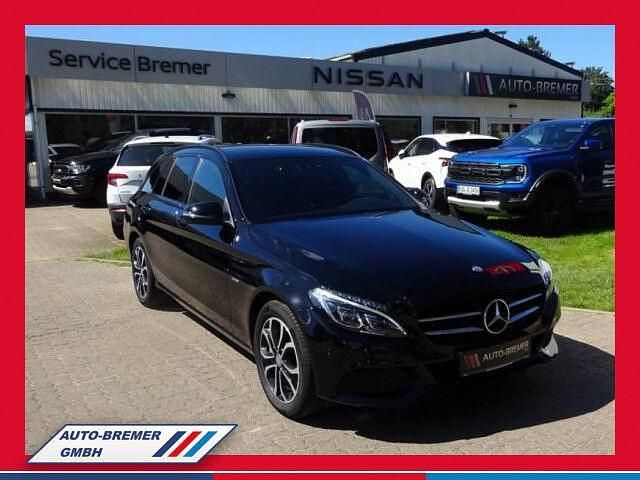 Schwarz Gebraucht 2016 Mercedes C350e Avantgarde Kombi | 23.990 € (Teuer) - Bild 1/4