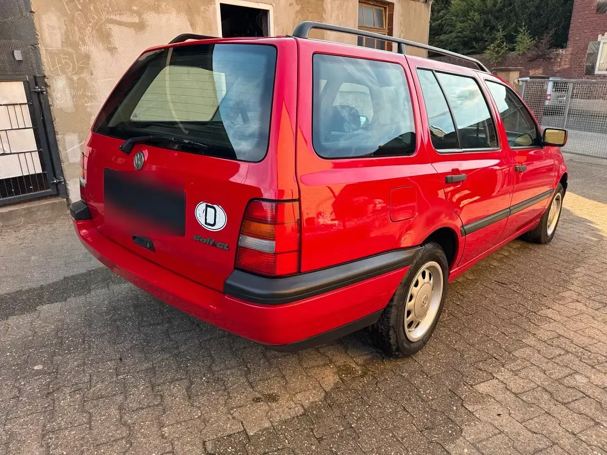 Gebraucht VW Golf III 90 PS (66 kW) 1994 Rot Kombi