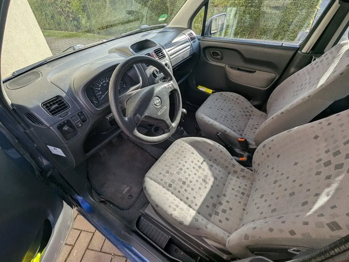 Gebraucht Opel Agila 75 PS (55 kW) 2003 Blau Van / Kleinbus