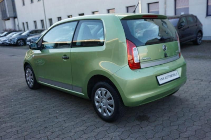 Gebraucht Skoda Citigo Active 60 PS (44 kW) 2012 Grün Kleinwagen