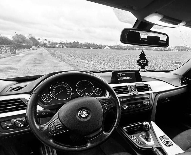 Gebraucht BMW 318 143 PS (105 kW) 2013 Kombi