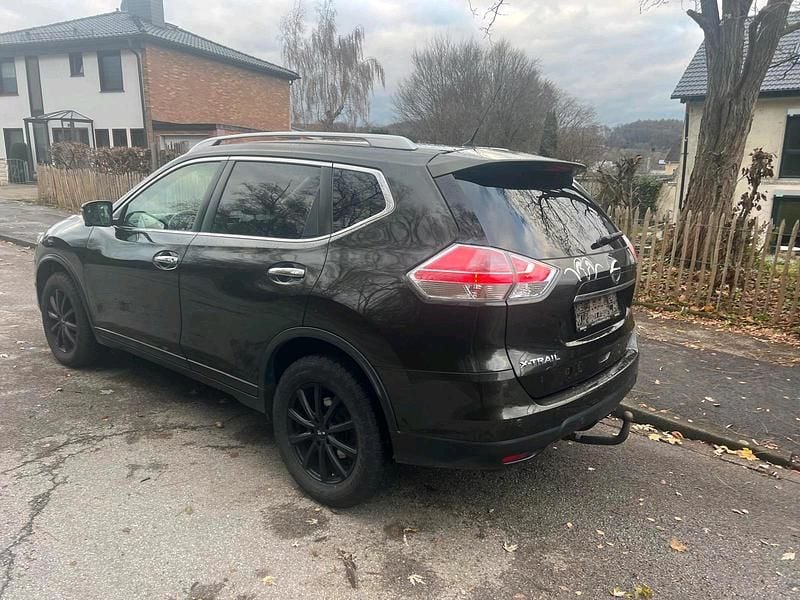 Schwarz Gebraucht 2017 Nissan X-Trail SUV | 14.300 € (Superpreis) - Bild 1/4