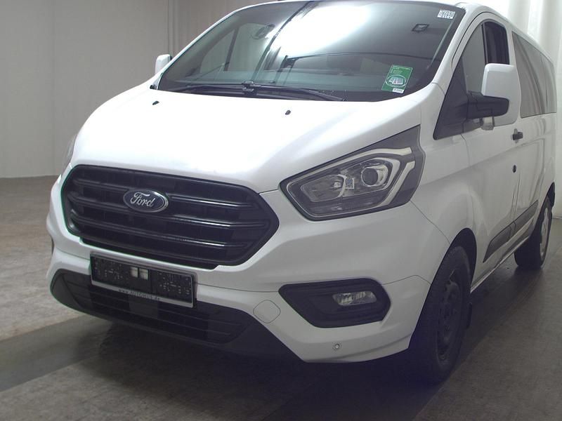Gebraucht Ford Transit Custom 131 PS (96 kW) 2018 Frostweiß Limousine