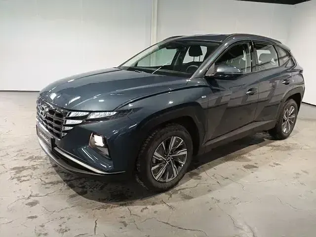 Gebraucht Hyundai Tucson Select 150 PS (110 kW) 2024 Blau SUV