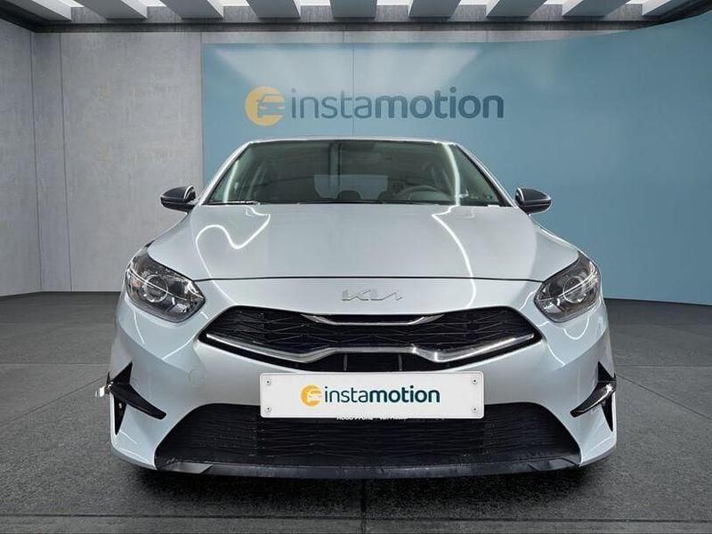 Gebraucht Kia Ceed 101 PS (74 kW) 2025 Silber Kleinwagen