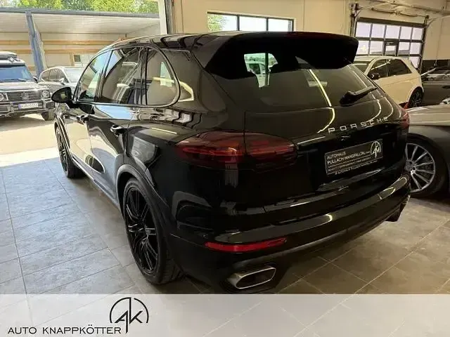 Gebraucht Porsche Cayenne Diesel 262 PS (192 kW) 2015 Schwarz SUV