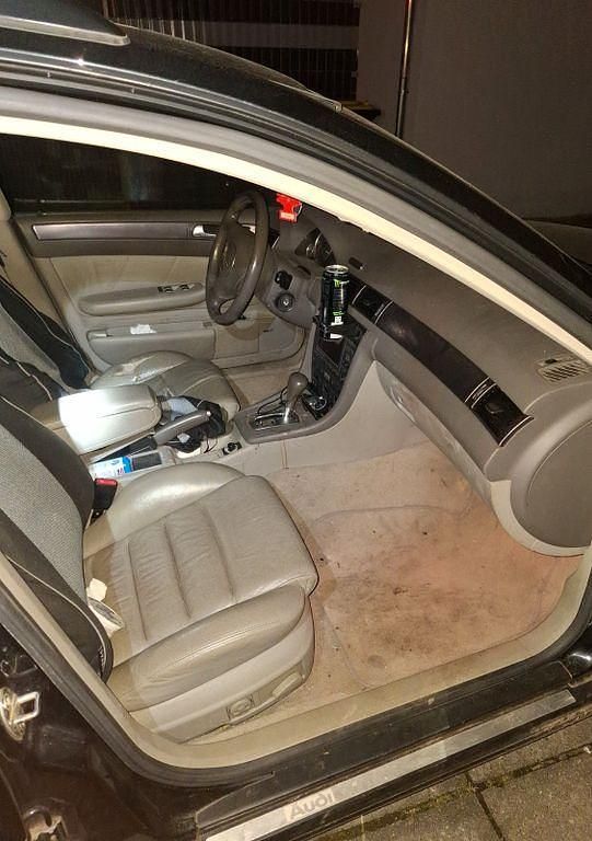 Gebraucht Audi A6 Ambiente 163 PS (119 kW) 2004 Schwarz Kombi