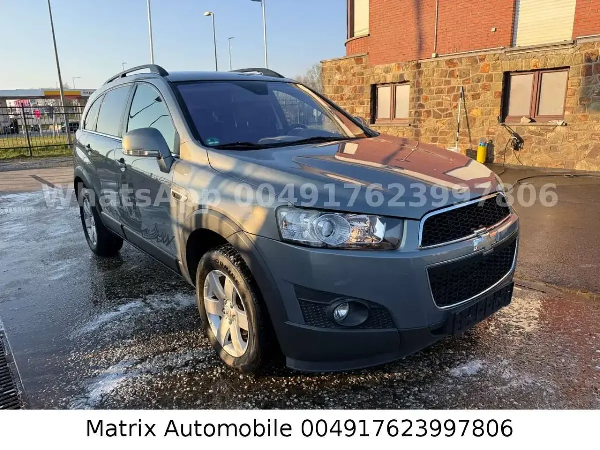 Gebraucht Chevrolet Captiva LT 163 PS (119 kW) 2012 Grau SUV