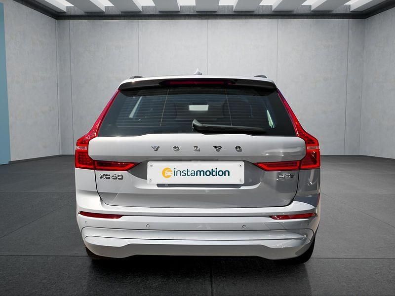 Gebraucht Volvo XC60 Core 250 PS (183 kW) 2024 Grau SUV