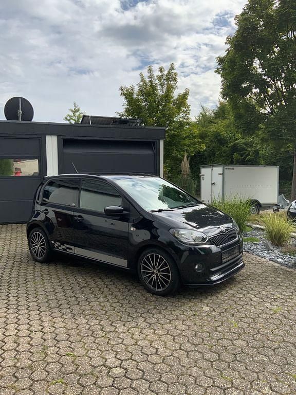 Schwarz Gebraucht 2016 Skoda Citigo Monte Carlo Kleinwagen | 5.999 € (Guter Preis) - Bild 1/4
