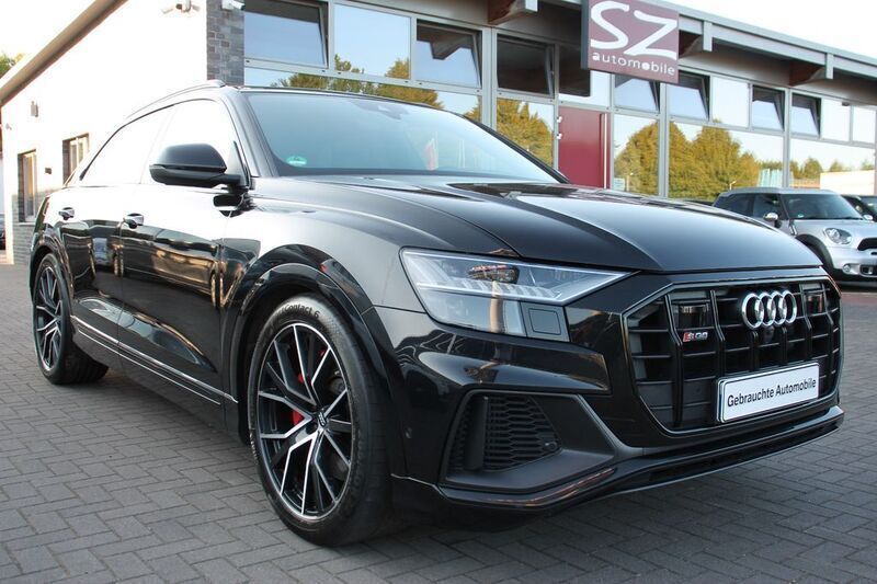 Orcaschwarz metallic Gebraucht 2019 Audi SQ8 Sport SUV | 74.900 € - Bild 1/4