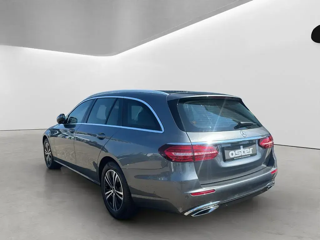 Gebraucht Mercedes E200 197 PS (144 kW) 2021 Grau Kombi