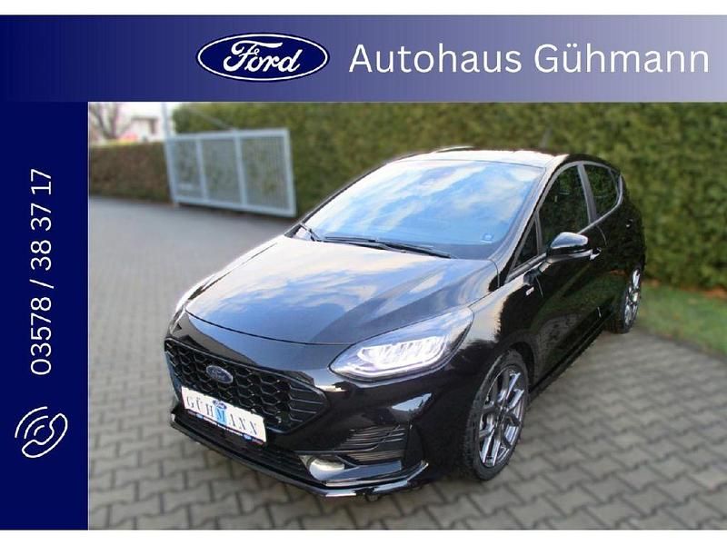 Agateblackmetallic (metallic) Gebraucht 2022 Ford Fiesta Kleinwagen | 20.790 € (Etwas zu teuer) - Bild 1/4