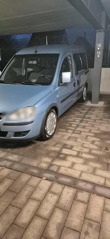 Gebraucht Opel Combo 90 PS (66 kW) 2008 Blau Van / Kleinbus