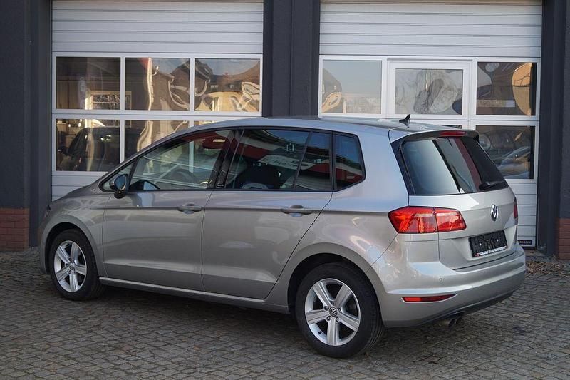 Gebraucht VW Golf Allstar 125 PS (91 kW) 2017 Silber Limousine