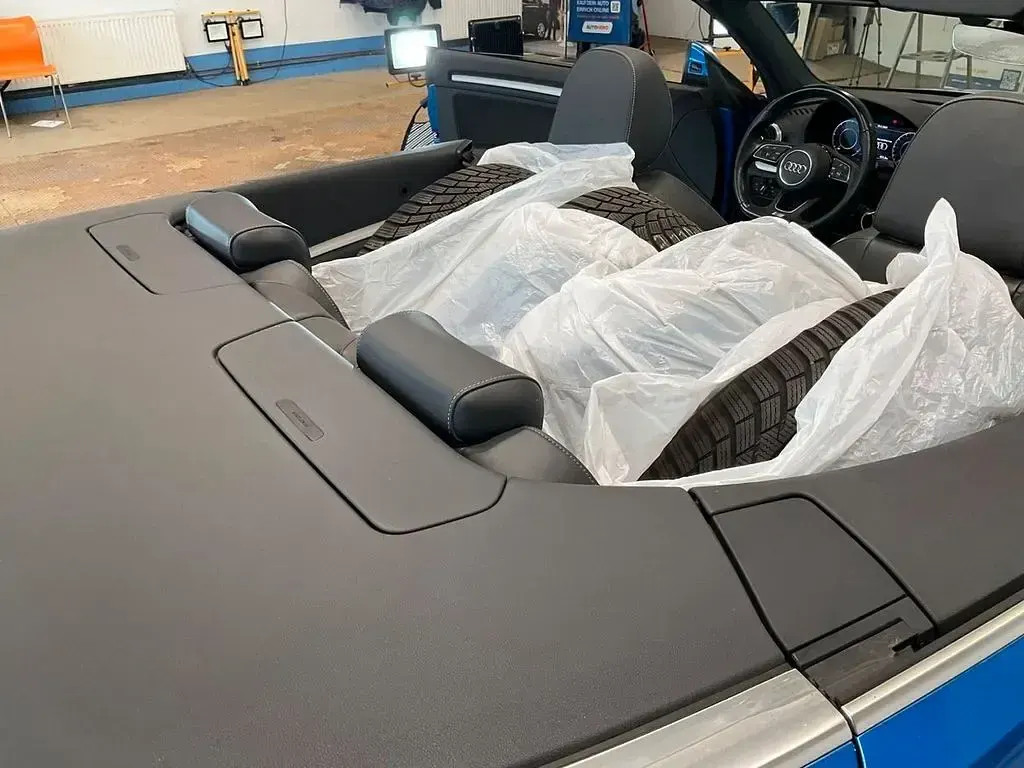 Gebraucht Audi A3 Cabriolet Sport 184 PS (135 kW) 2018 Blau Cabrio