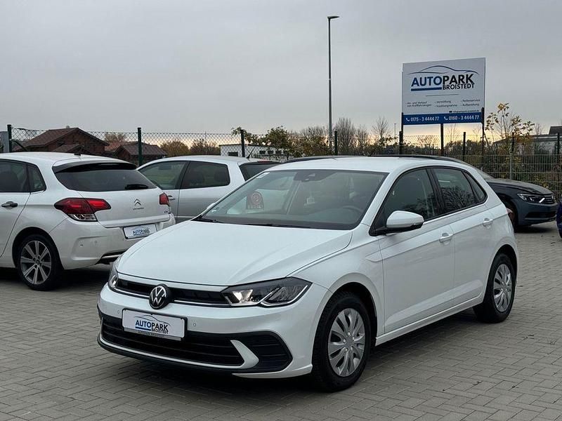 Weiß Gebraucht 2022 VW Polo Life Limousine | 13.899 € (Fairer Preis) - Bild 1/4