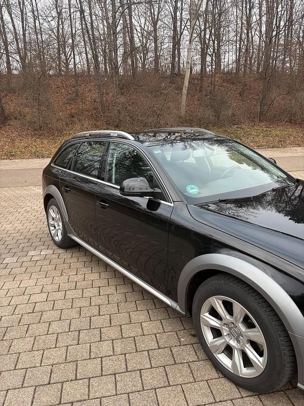 Gebraucht Audi A4 Allroad 190 PS (139 kW) 2017 Schwarz Kombi