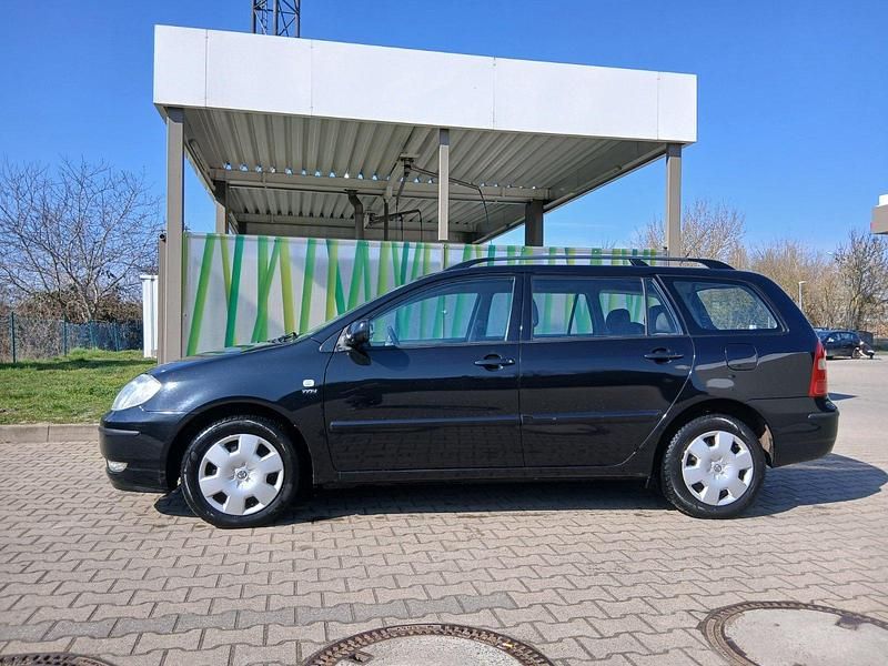 Gebraucht Toyota Corolla 110 PS (80 kW) 2002 Schwarz Kombi