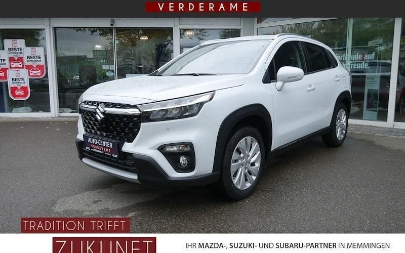 Cool white pearl Neu 2025 Suzuki SX4 S-Cross Comfort SUV | 26.990 € (Fairer Preis) - Bild 1/2