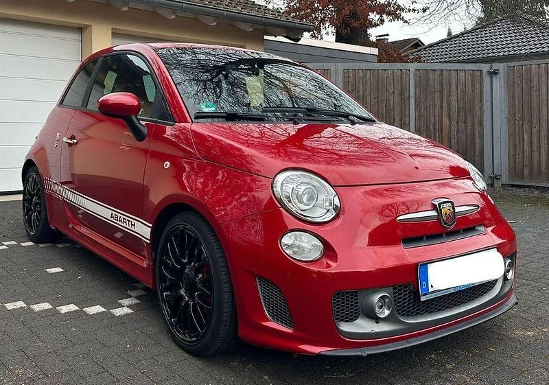 Rot Gebraucht 2015 Fiat 500 Abarth Kleinwagen | 12.950 € (Guter Preis) - Bild 1/4