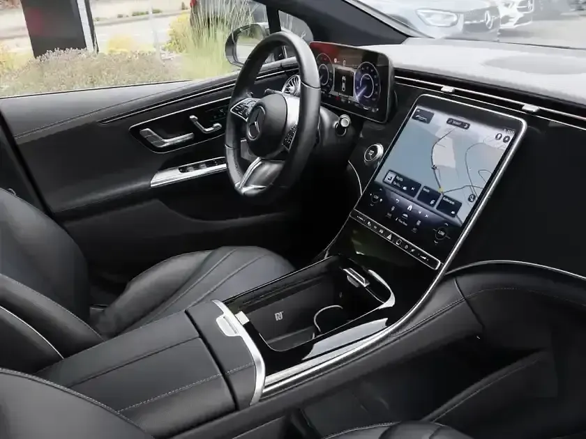 Gebraucht Mercedes EQE350 214 kW (292 PS) 2024 Schwarz Limousine