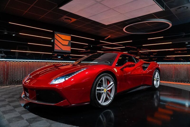 Rot Gebraucht 2016 Ferrari 488 | 219.900 € (Etwas zu teuer) - Bild 1/4